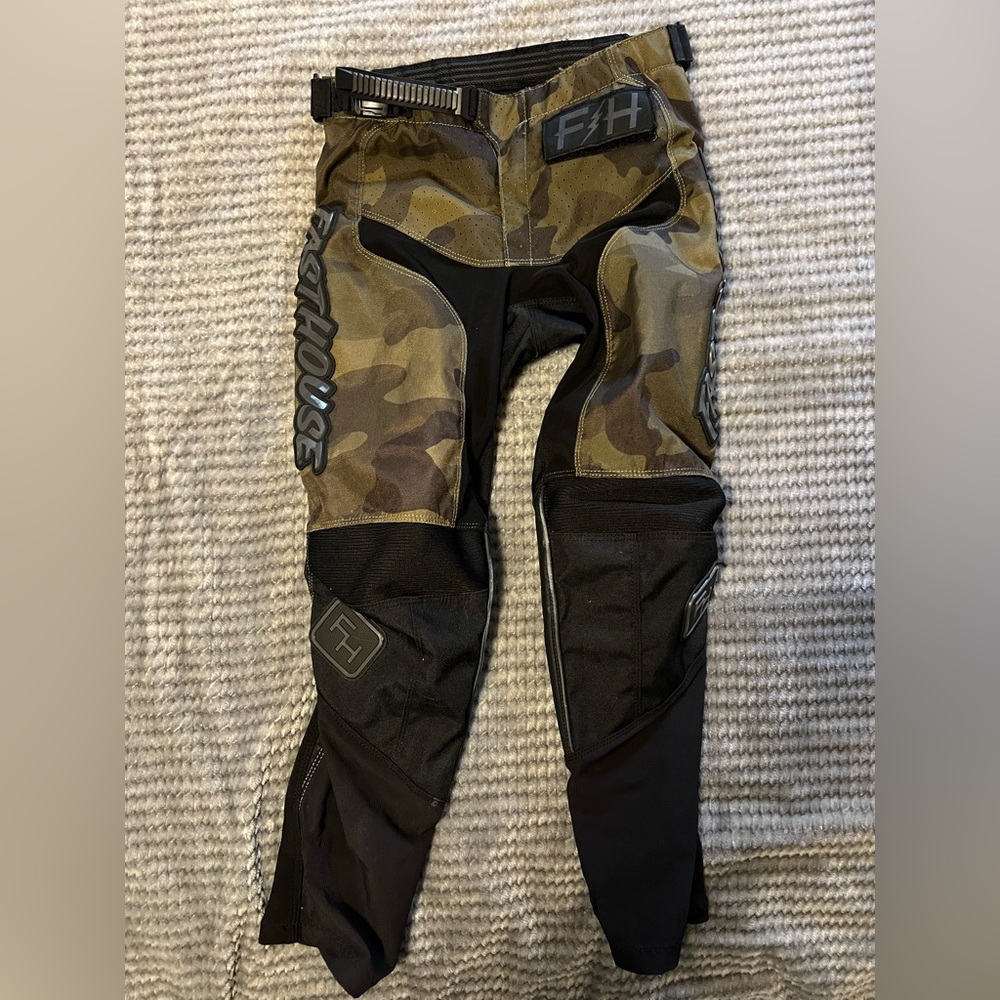 Fasthouse Riding Pants Y26